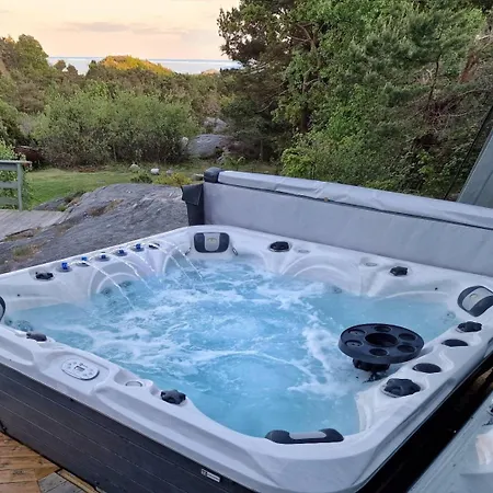 別荘 Idyllisk Perle Med Privat Sandstrand I Hjertet Av Sorlandet Mm