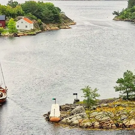 Idyllisk Perle Med Privat Sandstrand I Hjertet Av Sorlandet Mm 別荘
