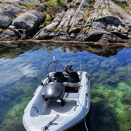 Idyllisk Perle Med Privat Sandstrand I Hjertet Av Sorlandet Mm リレサン